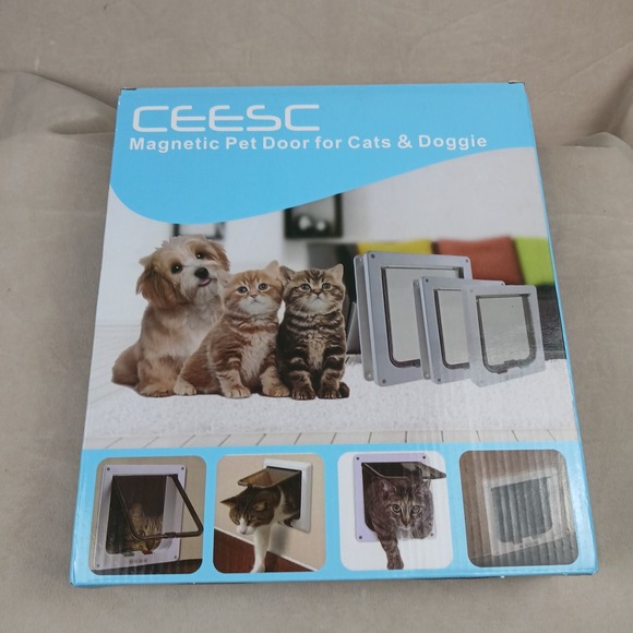 CEESC Magnetic Pet Door for Cats and Dogs XL White - Picture 5 of 6